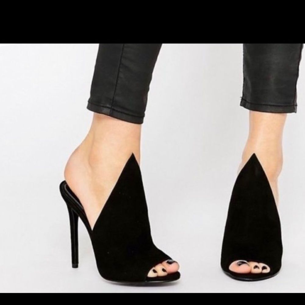Kendall + Kylie Kkessie black suede leather formal heel mule sandal 7.5